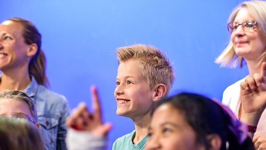 © ORF/Thomas Ramstorfer In der Bluebox 2