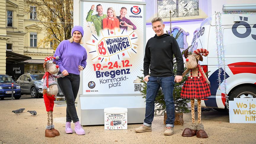 Weihnachtswunder: Gabi Hiller und Andi Knoll am Bregenzer Kornmarktplatz