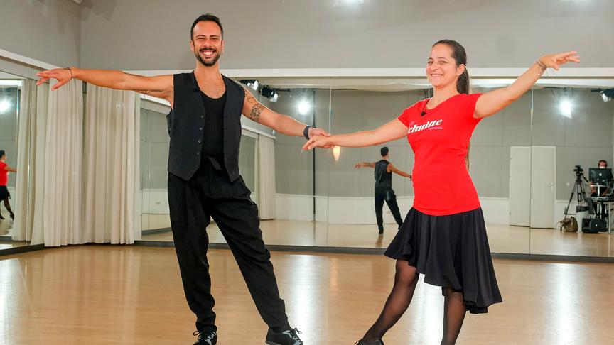 © ORF/Günther Pichlkostner „Dancing Stars“: Die ersten Tanzschritte von Caroline Athanasiadis: Caroline Athanasiadis & Danilo Campisi