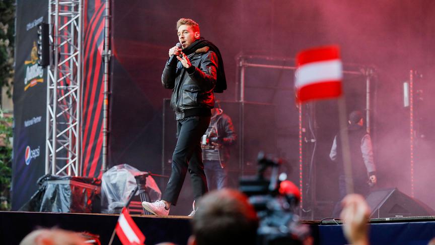 © ORF/Roman Zach-Kiesling Nathan Trent in Kiew: Performance im Eurovision Village: Nathan Trent