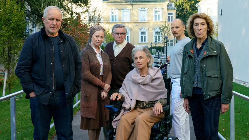 Finale Drehtage für Harald Sicheritz’ neuen Austro-„Tatort - Der Elektriker" (AT): Harald Krassnitzer, Elfriede Schüsseleder, Johannes Silberschneider, Martina Spitzer, Aleksandar Petrović, Adele Neuhauser