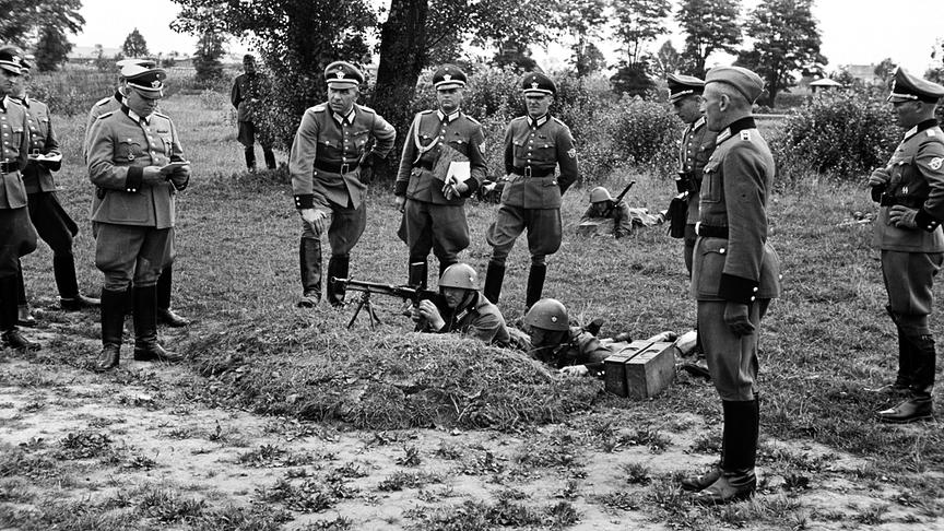 © ORF/Pammer Film/ÖNB / Österreichische Nationalbibliothek Hitlers Exekutive - Die österreichische Polizei im Nationalsozialismus: Ausbildungsbataillon in Strebersdorf