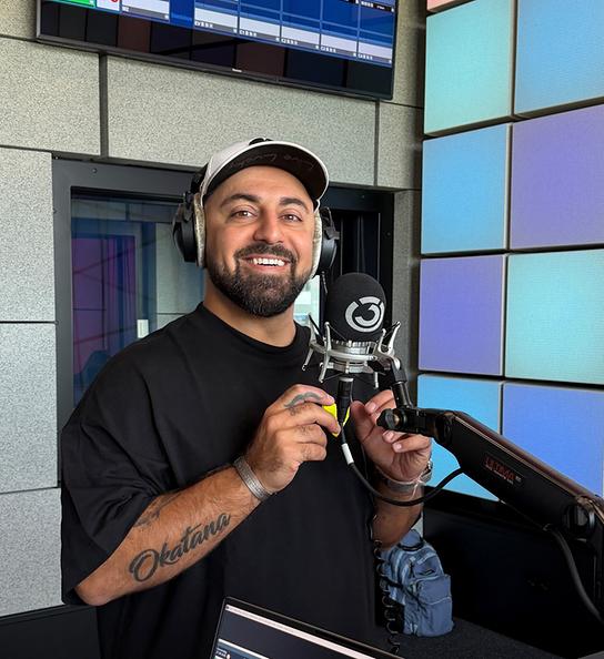 Coach Ali Mahlodji im Ö3-Wecker-Studio