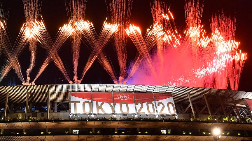 © APA/AFP/Kazuhiro NOGI Fireworks go off around the Olympic Stadium during the closing ceremony of the Tokyo 2020 Olympic Games, as seen from outside the venue in Tokyo on August 8, 2021.