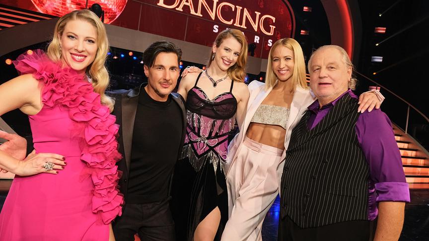 © ORF/Hans Leitner "Dancing Stars 2023": Maria Angelini-Santner, Balázs Ekker, Catharina Malek, Kathrin Menzinger, Hannes Kartnig