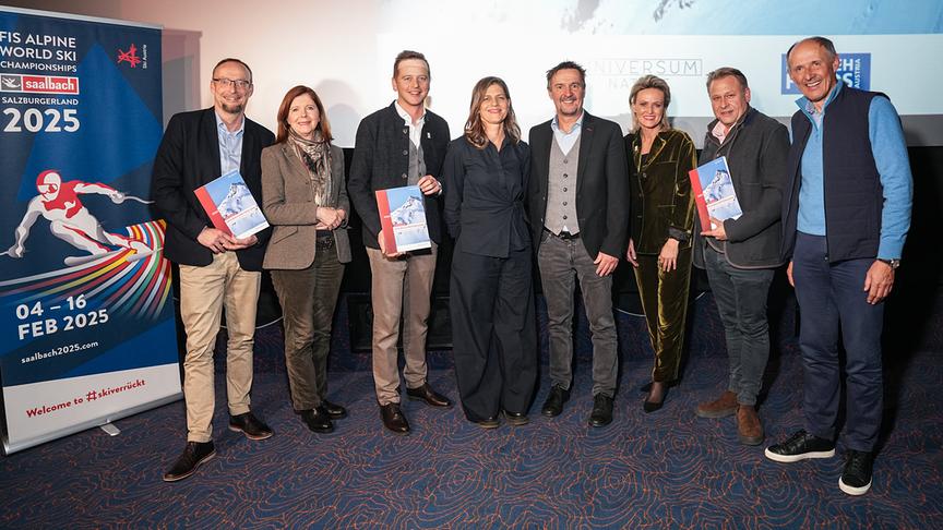 Präsentation "Universum: Saalbach-HInterglemm - Wo sich Natur und Mensch begegnen": „Universum“-Chef Gernot Lercher, ORF-Salzburg-Landesdirektorin Waltraud Langer,  Alois Hasenauer (Bürgermeister von Saalbach-Hinterglemm), Regisseurin Therese Engels, Landesrat Martin Zauner, ORF-Ski-Expertin Alexandra Meissnitzer, Interspot-Film-Produzent Nils Klingohr, Leo Bauernberger (Geschäftsführer SLTG SalzburgerLand Tourismus GmbH)