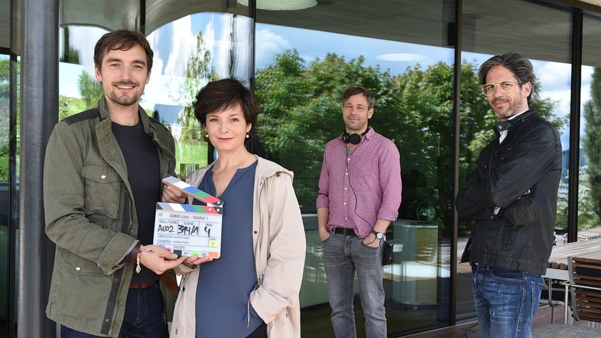 © ORF/Gebhardt Productions/Stefanie Leo "Soko Linz": Daniel Gawlowski, Katharina Stemberger, Regisseur Markus Engel, Produzent Florian Gebhardt