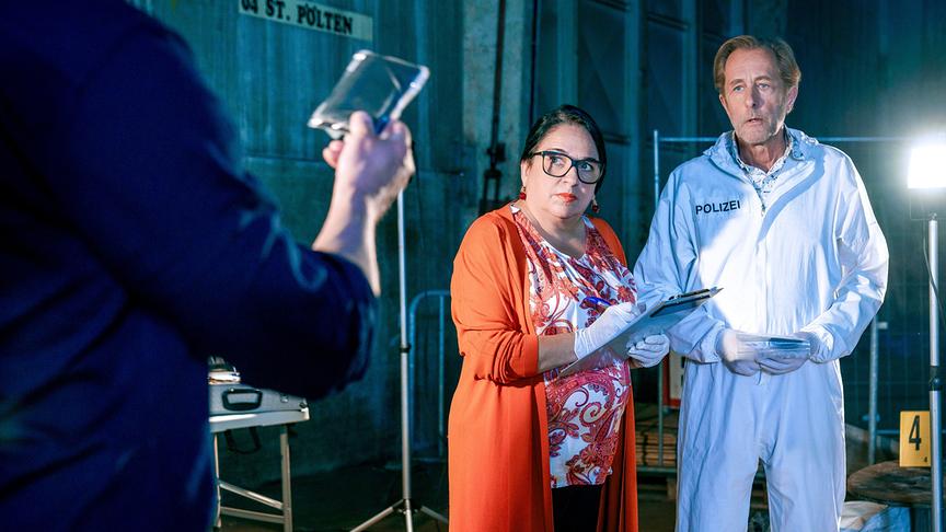 © ORF/Satel Film/Petro Domenigg "Soko Donau – Was wäre wenn…?": Maria Happel (Franziska Beck), Helmut Bohatsch (Franz Wohlfahrt)