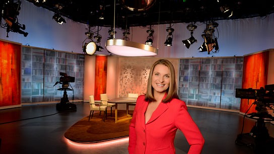 © ORF/Thomas Ramstorfer Barbara Stöckl im "STÖCKL."-Studio